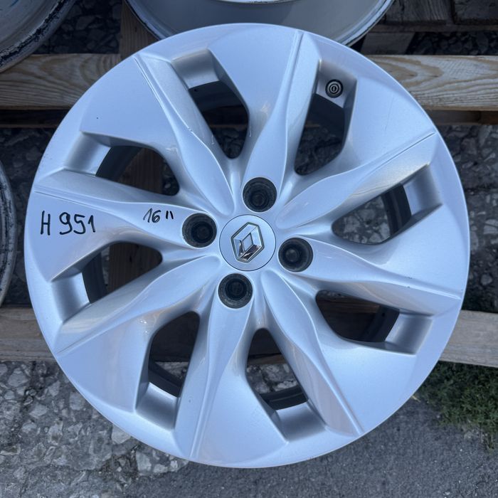 Алуминиеви джанти Renault Zoe 6,5J R16 ET44 4x100мм 403005079R ном 952