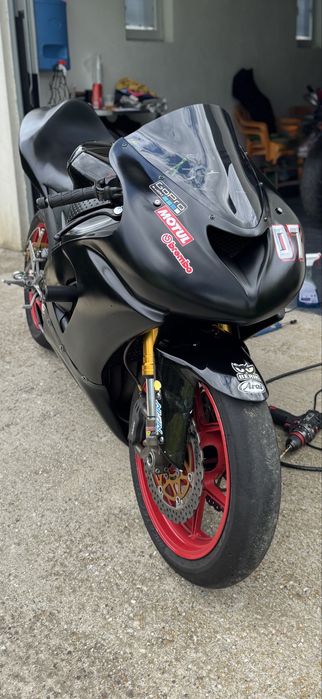 Kawasaki zx6r 636 track/circuit