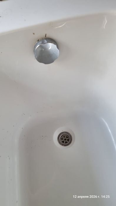 Продам Ванну белую