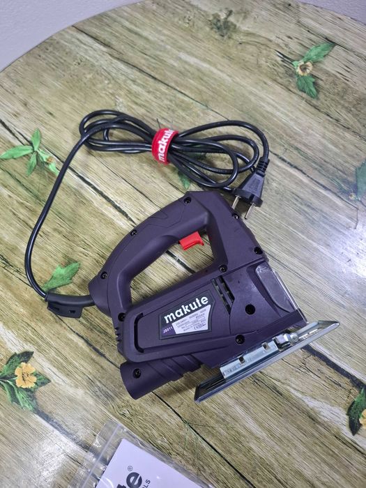 Fierăstrău Pendular Profesional MAKUTE JS011 – 450W, Capacitate 55mm