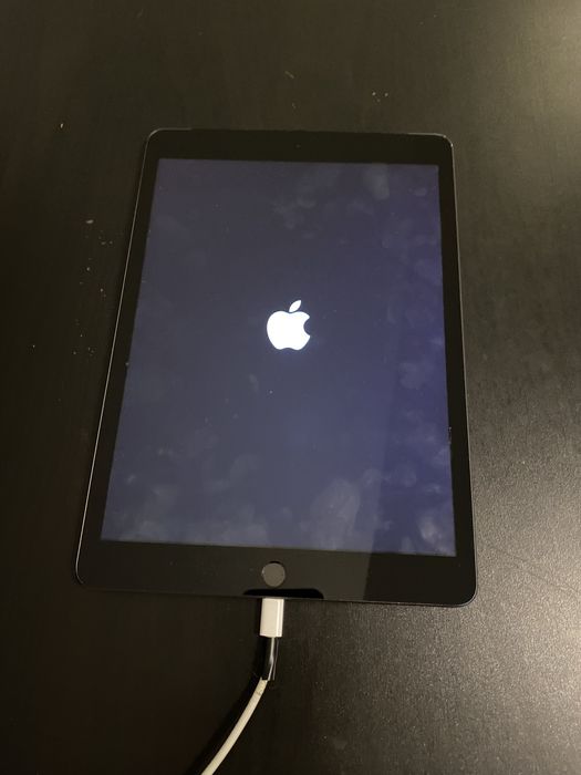 iPad 7th 32 GB piese
