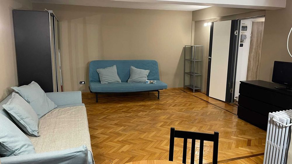 Garsoniera de inchiriat in zona Cismigiu