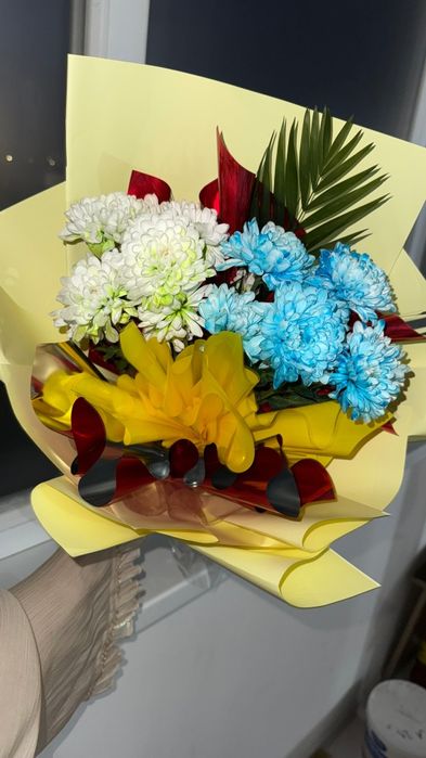 Цветы продам 2-5 тыс.