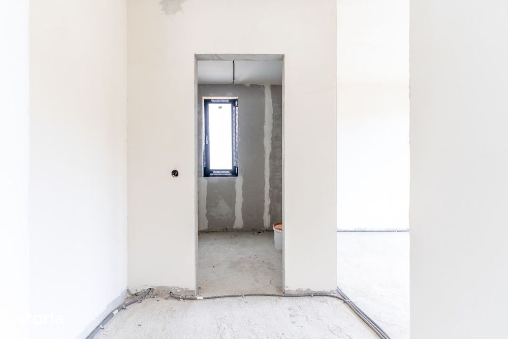Casa individuala de vanzare in Corusu – finisata exterior, interior