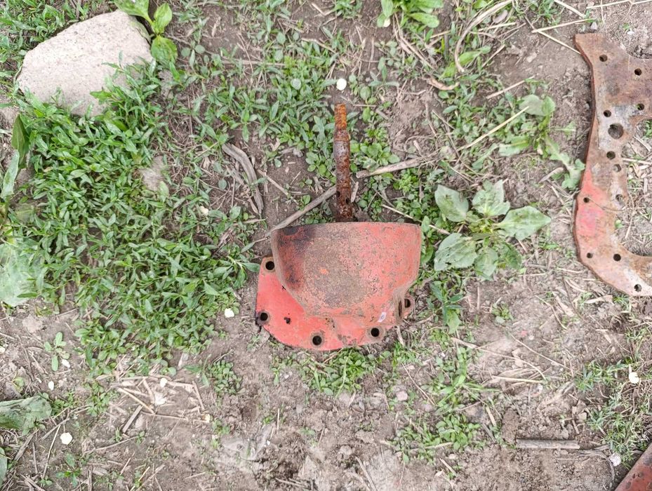 Запчасти на трактора Т-25