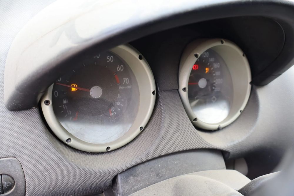Ceasuri bord Volkswagen VW Polo 2001 1.0 MT (50 hp)