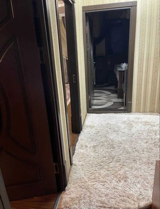 Юнусабад 18, 2/4/4,Кирпичный 77 серия 57.29м2 Не торец Ор-р Клуб Чехов