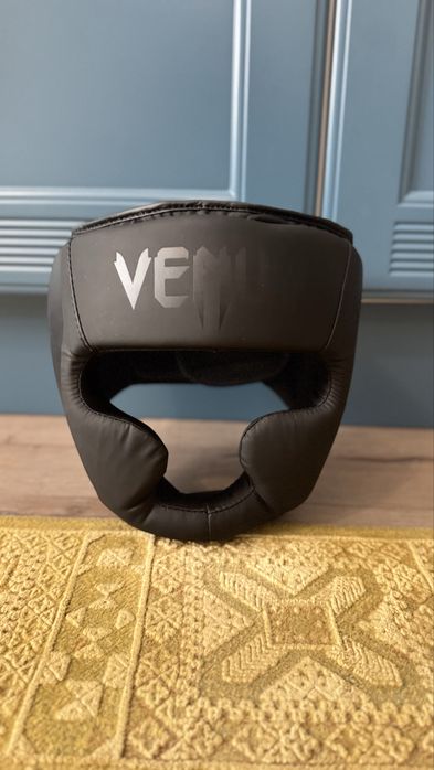 Шлем боксерский Venum
