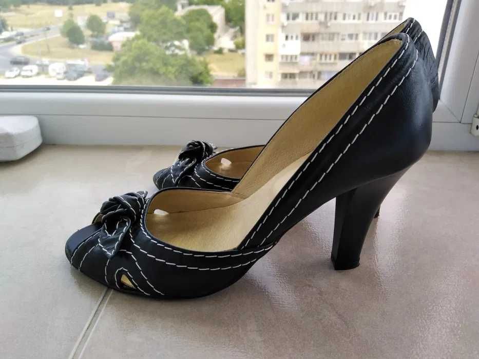 Дамски обувки 37 номер