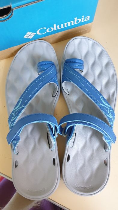 Продам летние шлепанцы.