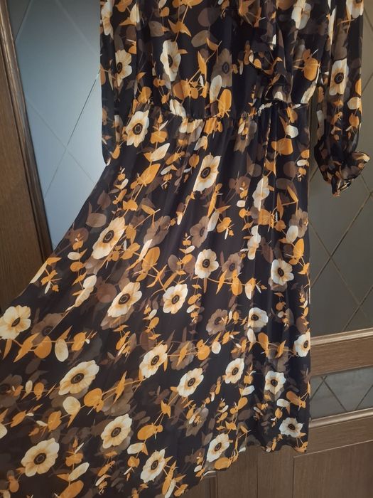 Продам  женский  платье