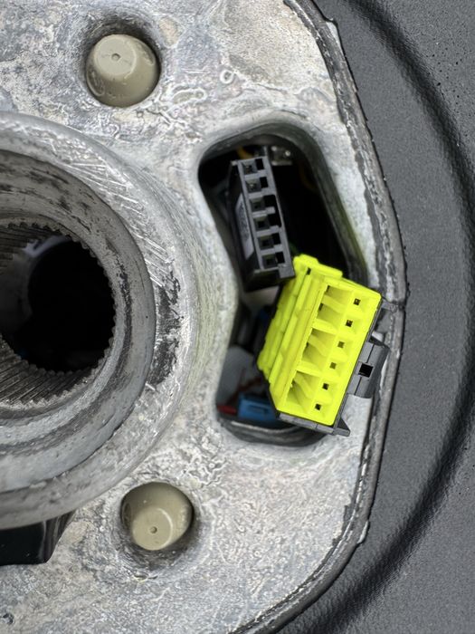 Волан BMW G30/G31 2017г / БМВ Г30/Г31