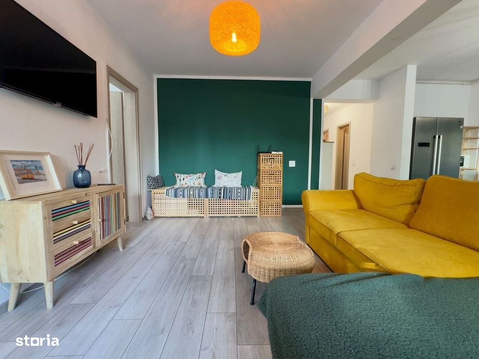 3 camere Semidecomandat | 2 bai | Parcare | Mobilat Utilat | Curte