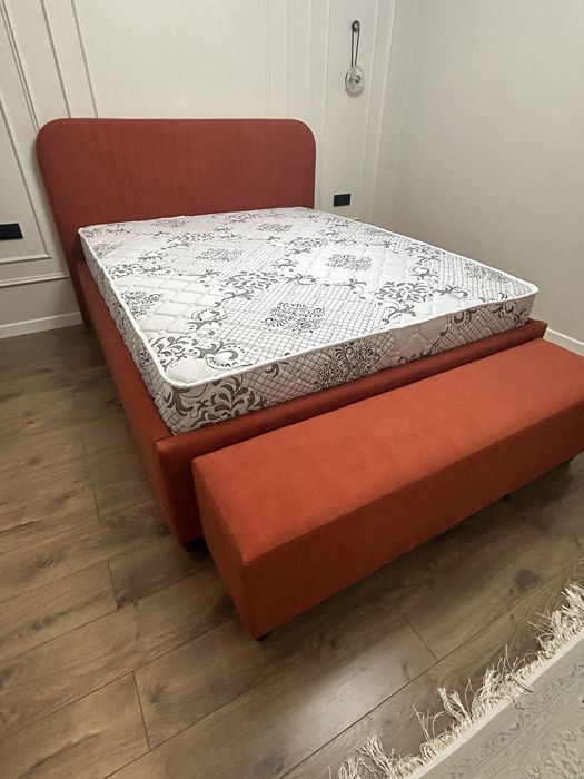 Продам новый кровать двух спалка