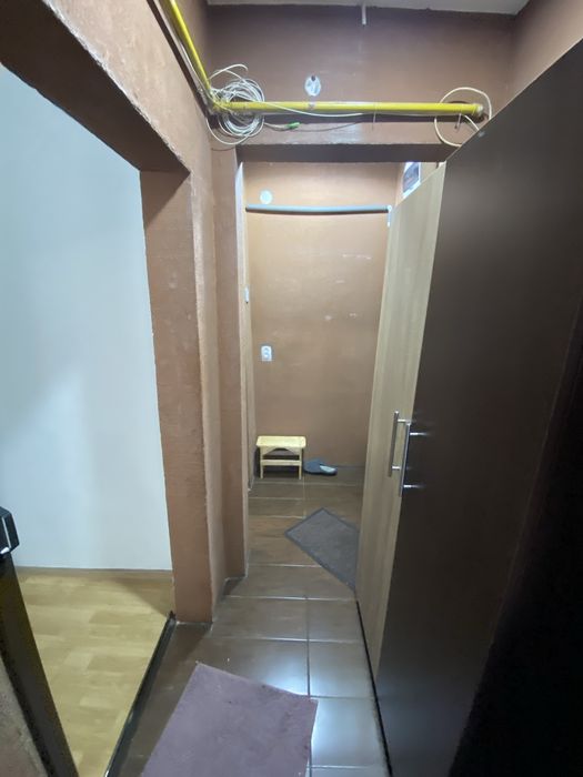 Garsoniera Pitesti Etajul 1  Cu Centrala pret Fix 50.000€