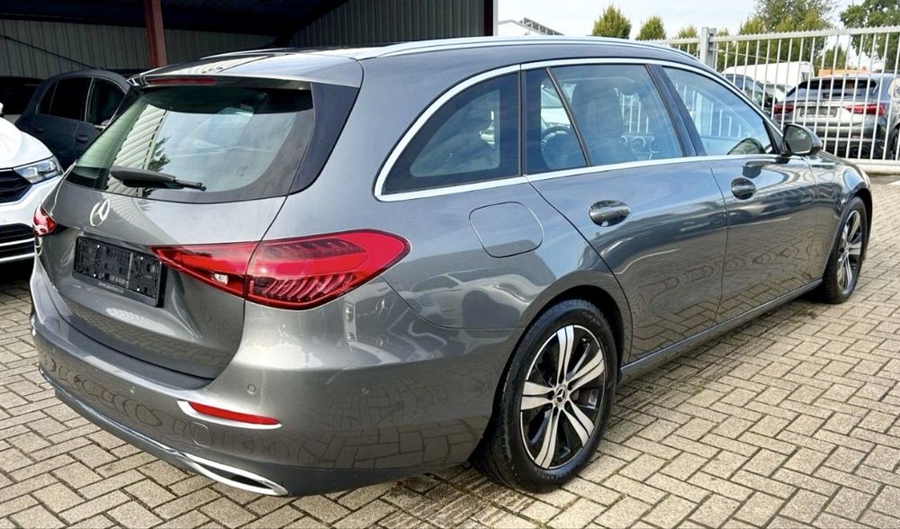 MERCEDES-BENZ C-Class 2022 — imagine 3