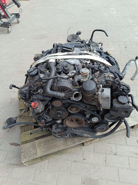 Мерцедес w211 e280 v6 231кс om272.943