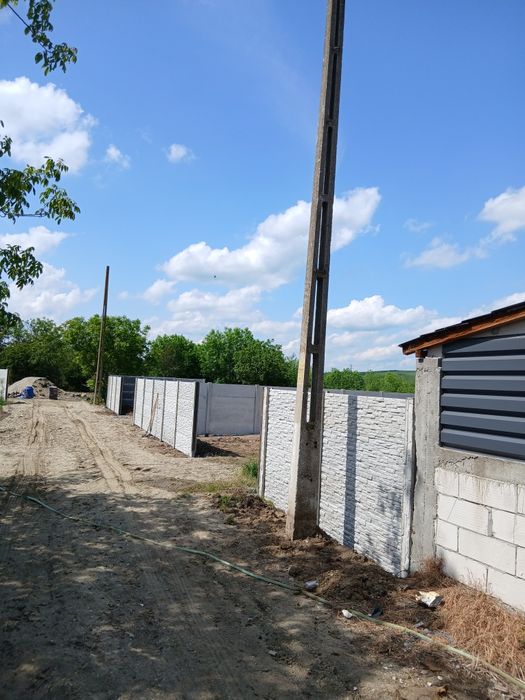 Vănd parcelă teren intravillan 600 mp  str.CireșuluiT38 Bals.Posibilitate in  rate.