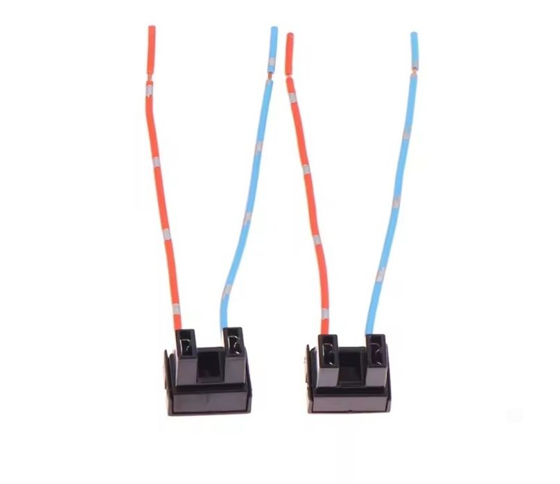 Букса за крушки H7 12V подходящи за 80% от автомобилите