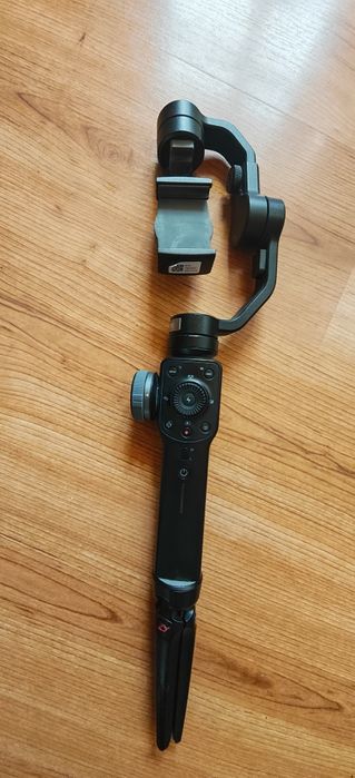 Zhiyun smooth 4 gimbal