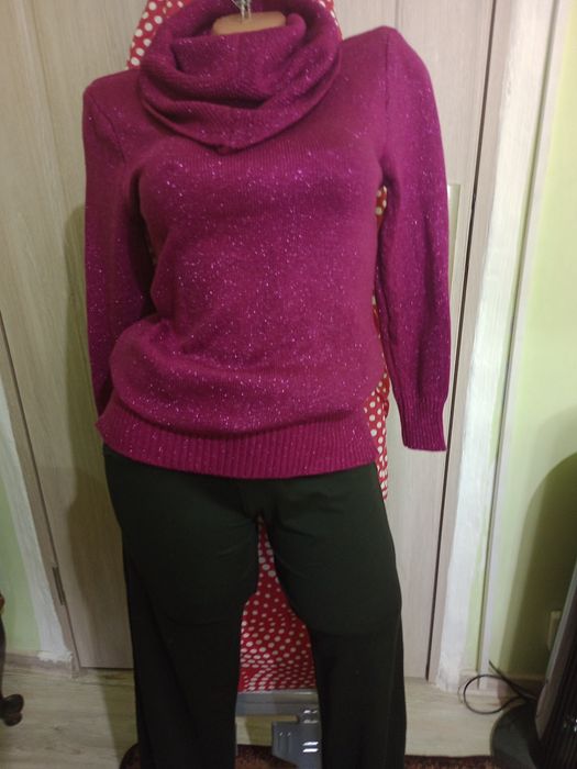 Fuste, pulovere, compleu cu fusta , pantaloni lungi, sacou