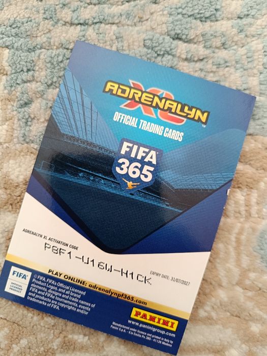 Vând cartonase FIFA 365