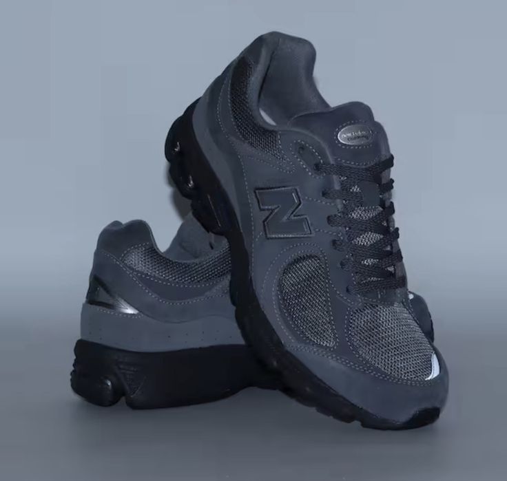 Чисто Нови  Мъжки Обувки New Balance U2002RH 44 номер