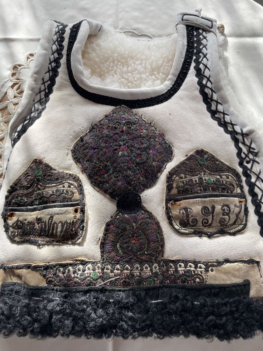 Cojocel taranesc/pieptar traditional