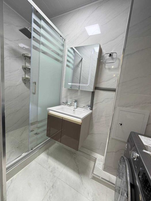 ПРОДАЕТСЯ 3/2/10 85м2 ЖК Саламатина