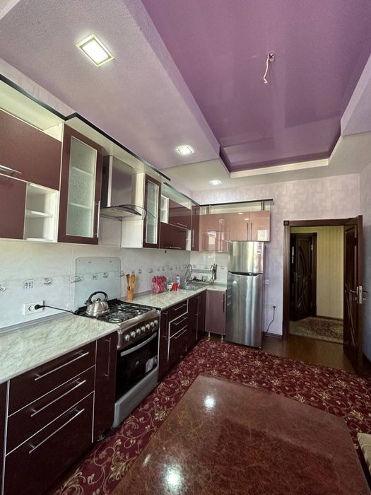 Сдается в аренду 4-х квартира (130 кв.м)