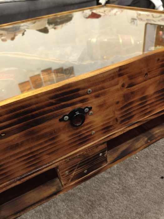 Холна маса направена