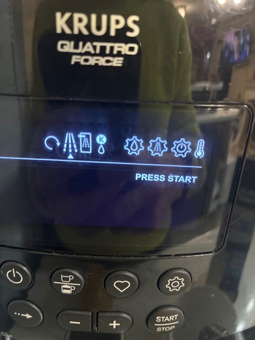 EA819 series. 
Krups ea819 series еспресо автомат машина