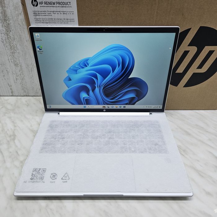 Laptop HP ProBook 445 Poly Studio Ryzen 5-7535U 1TB  Zeus Amanet Vitan