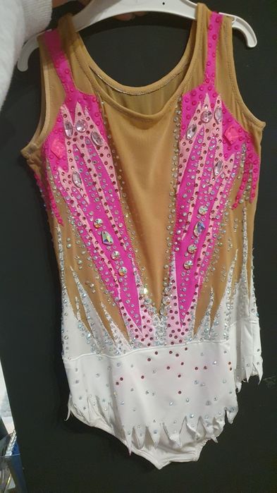 Трико за художествена гимнастика