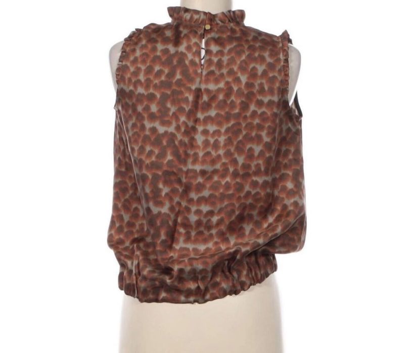 Нова блуза Sezane