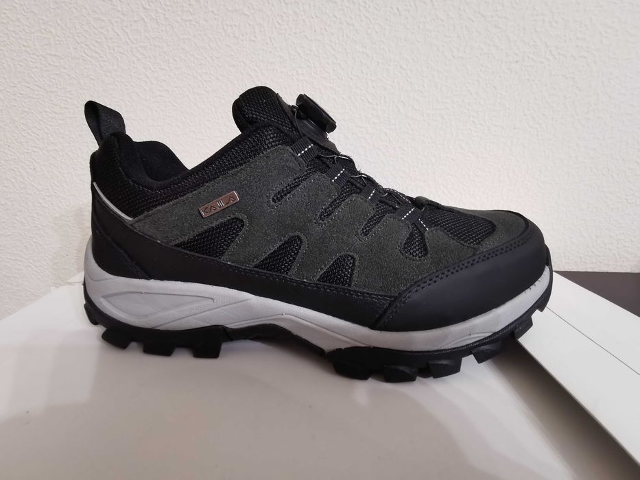 Мужские термо кроссовки 41р. новые