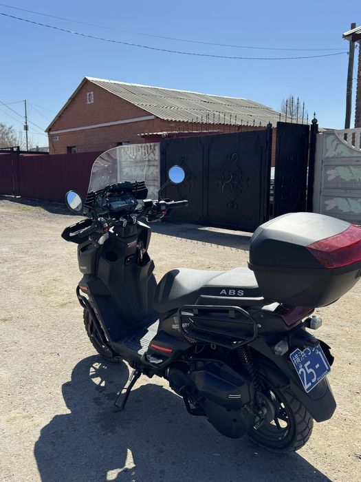 Продам скутер танк