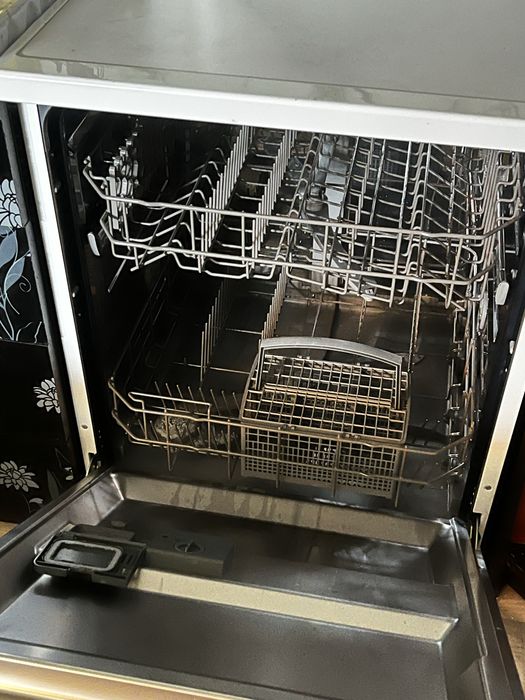Продам посудомойку