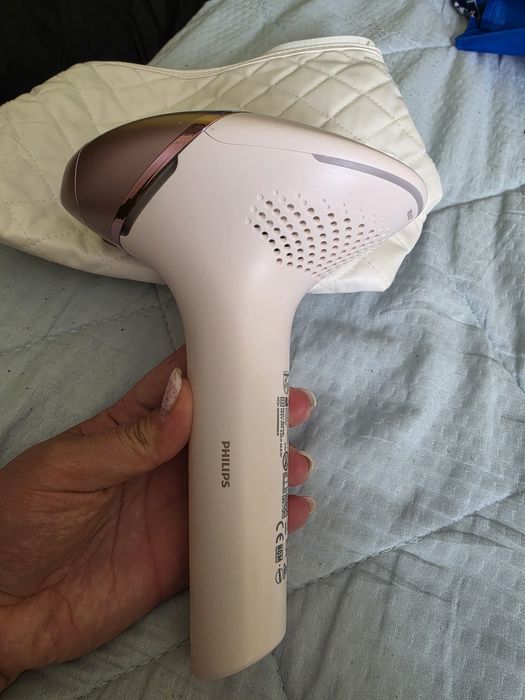 Фото епилатор Philips  Lumea