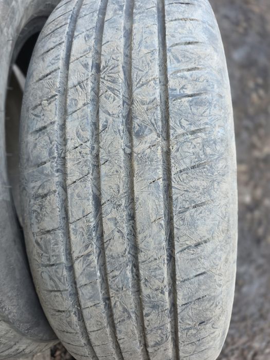 Продам резину летнюю на 16