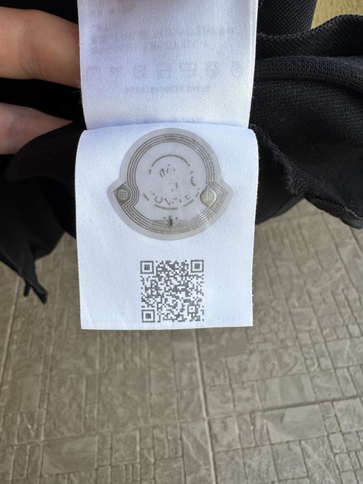 Moncler T-shirt