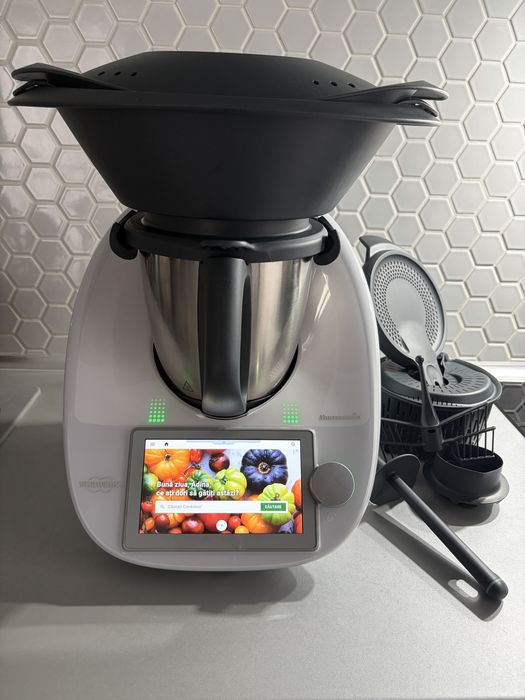 THERMOMIX 6 (ca  nou ) +Cadou geanta originala transport cu protectie