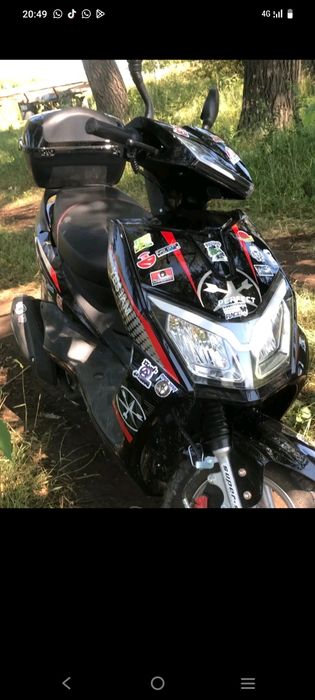 Мопед м8 продам или обмен на айфон