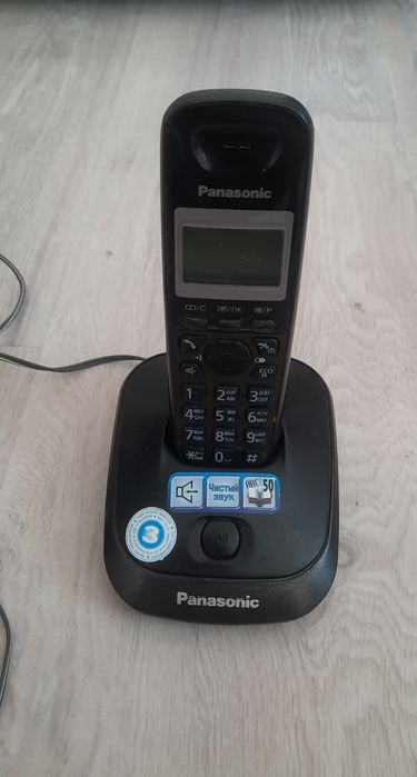 Радиотелефон сатылады.