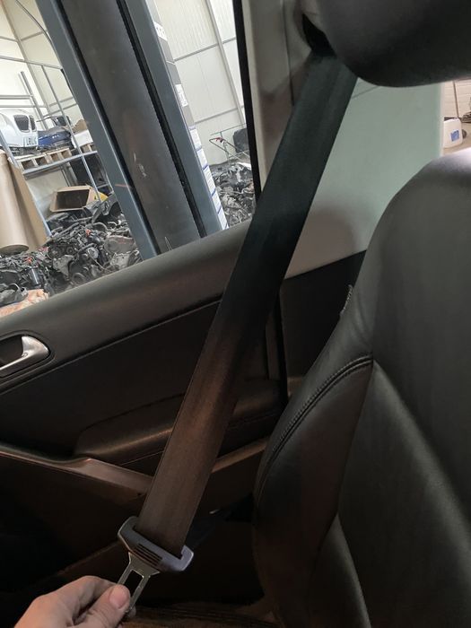 Set centuri fata vw tiguan