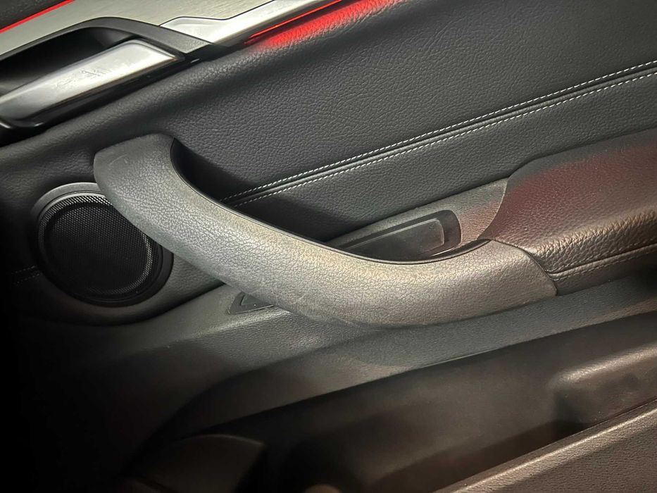 Оригинални BMW X1 F48 капак панел за дръжки черен мат