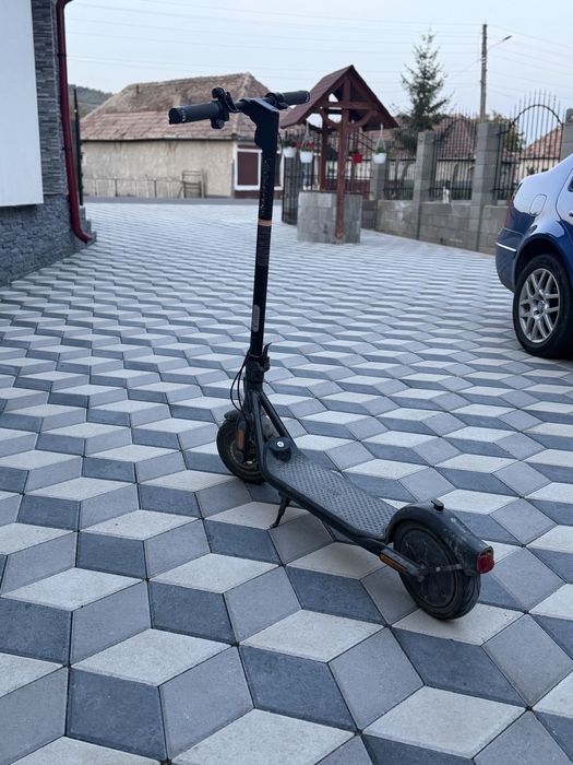 Vand trotineta electrica ninebot f2 pro
