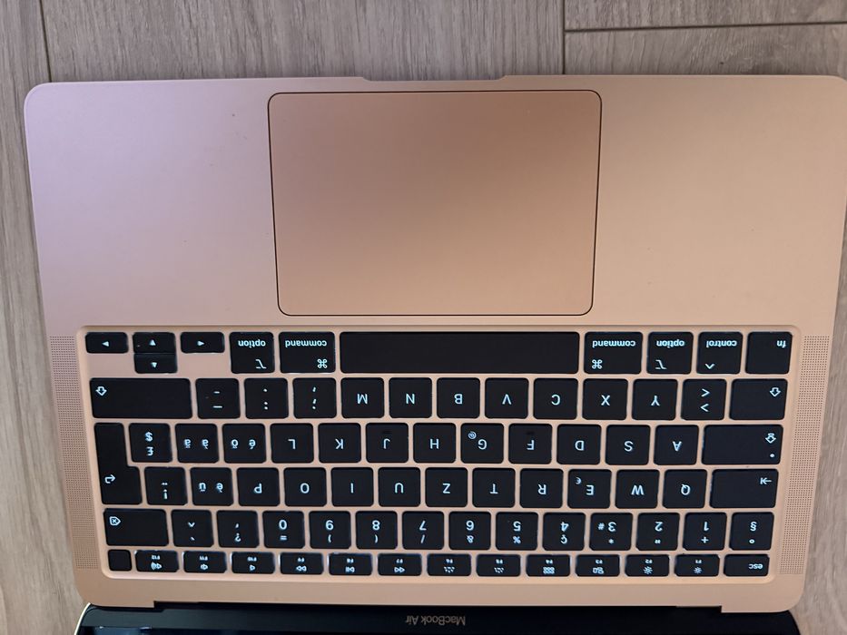 Macbook Air Rose Gold