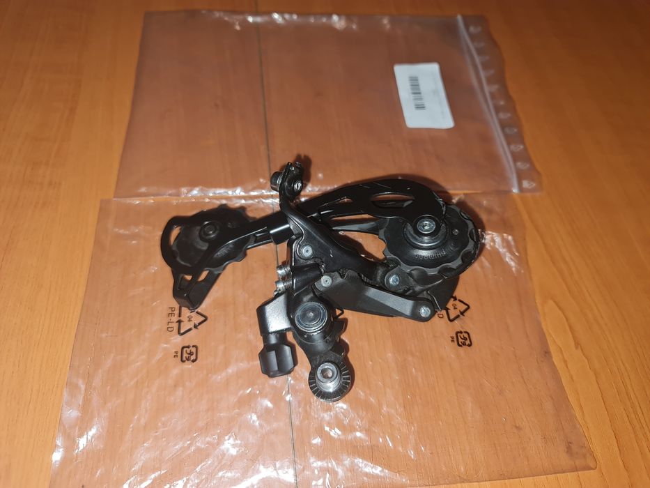 Schimbător Spate Shimano Alivio