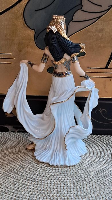 Cleopatra Danbury Mint